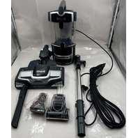 SHARK NAVIGATOR LIFT-AWAY UV650 BAGLESS GREY UPRIGHT VACUUM CLEANER W/O HOSE