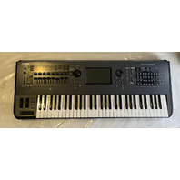 YAMAHA MONTAGE 6 61-KEY SYNTHESIZER WORKSTATION KEYBOARD BLACK
