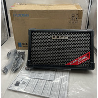 BOSS CUBE STREET II PORTABLE 10-WATT BATTERY-POWERED COMBO GUITAR AMPLIFIER