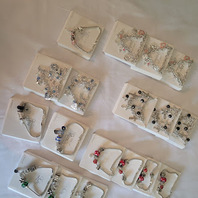 LOT of 18 - BEAD & CHARM THEMED BRACELETS UNBRANDED NEW