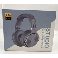 ONEODIO STUDIO PRO 10 20HZ 40KHZ DJ HEADPHONES IN LIGHT BLUE
