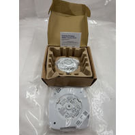 EXTREME NETWORKS AP3000 DUAL-BAND WIRELESS 6E ACCESS POINT WHITE
