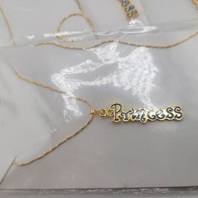 LOT OF 4 - LE ROUX PRINCESS CHARM NECKLACE GOLD  6034