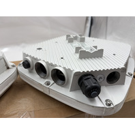 LOT OF 2 EXTREME NETWORKS AP460S12C-WR DUAL BAND OUTDOOR 4.8GBPS ACCESS POINT