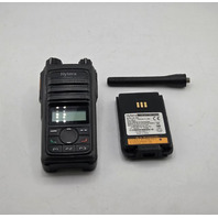 QTY 30 HYTERRA PD562 U(1) TWO WAY PORTABLE RADIOS WITH BATTERIES +