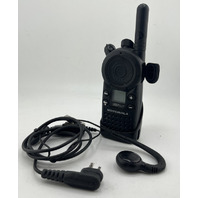 MOTOROLA CSL1110 CU1110GYN1BB HANDHELD WALKIE TALKIE WITH BELT CLIP AND HEADSET