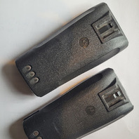 LOT OF 2 - MOTOROLA NNTN4497CR TWO-WAY MOTOROLA RADIO WALKIE TALKIE BATTERY