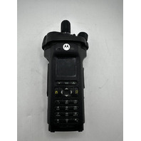 MOTOROLA H91TGD9PW7AN APX 8000XE 800MHZ DIGITAL MULTI-BAND HANDHELD UHF RADIO