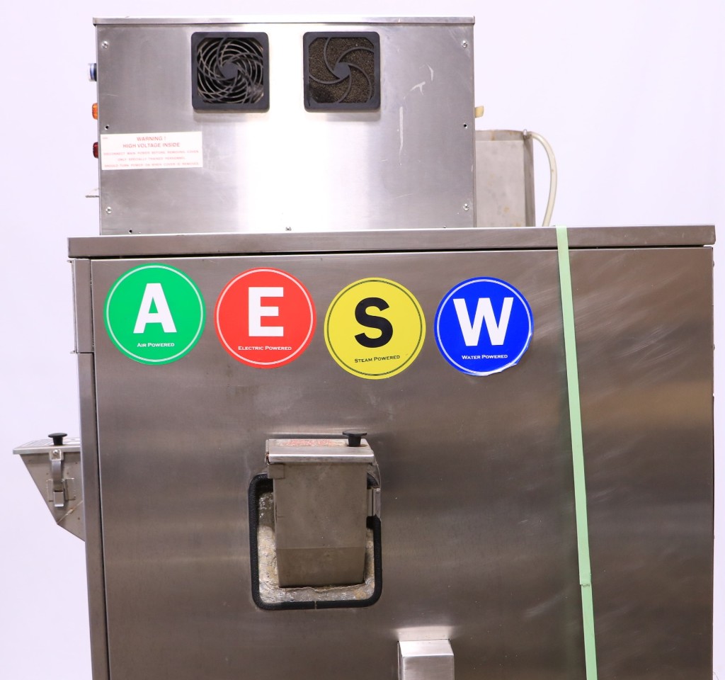 * UNIMAC RAYTHEON UY230 UY230AVQU10001 DYE EXTRACTOR W/ ALLEN BRADLEY