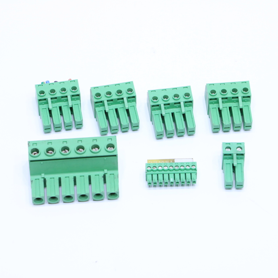 * LOT OF (7) ALLEN BRADLEY 2094 SERVO DRIVE SERIES TERMINALS