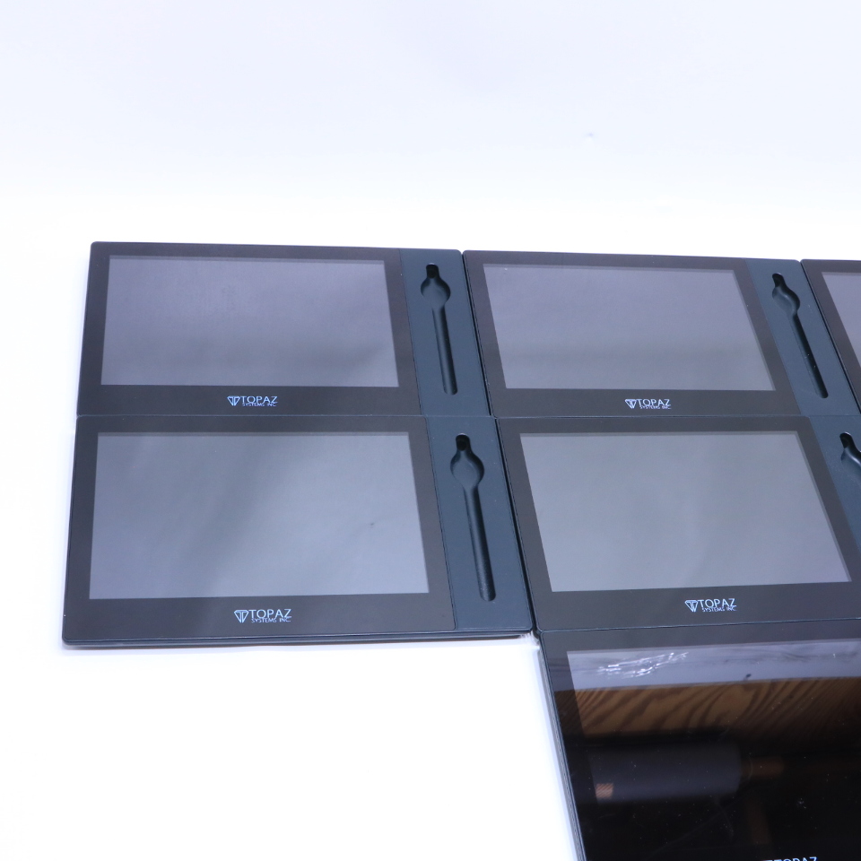 QTY. (1) TOPAZ TDLBK101VAUSBR GEM VIEW 10 TABLET DISPLAY Premier