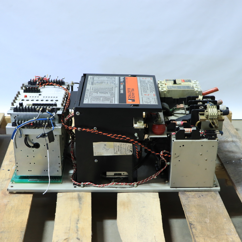 * RELIANCE ELECTRIC MAXPAK PLUS VC SPINDLE DRIVE 1GAX02978 Premier