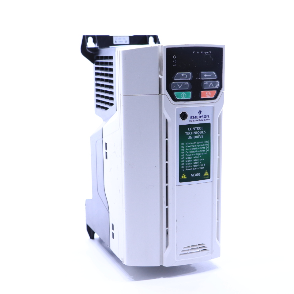 EMERSON CONTROL TECHNIQUES M300 M300044 00170 A 10 HP DRIVE Premier