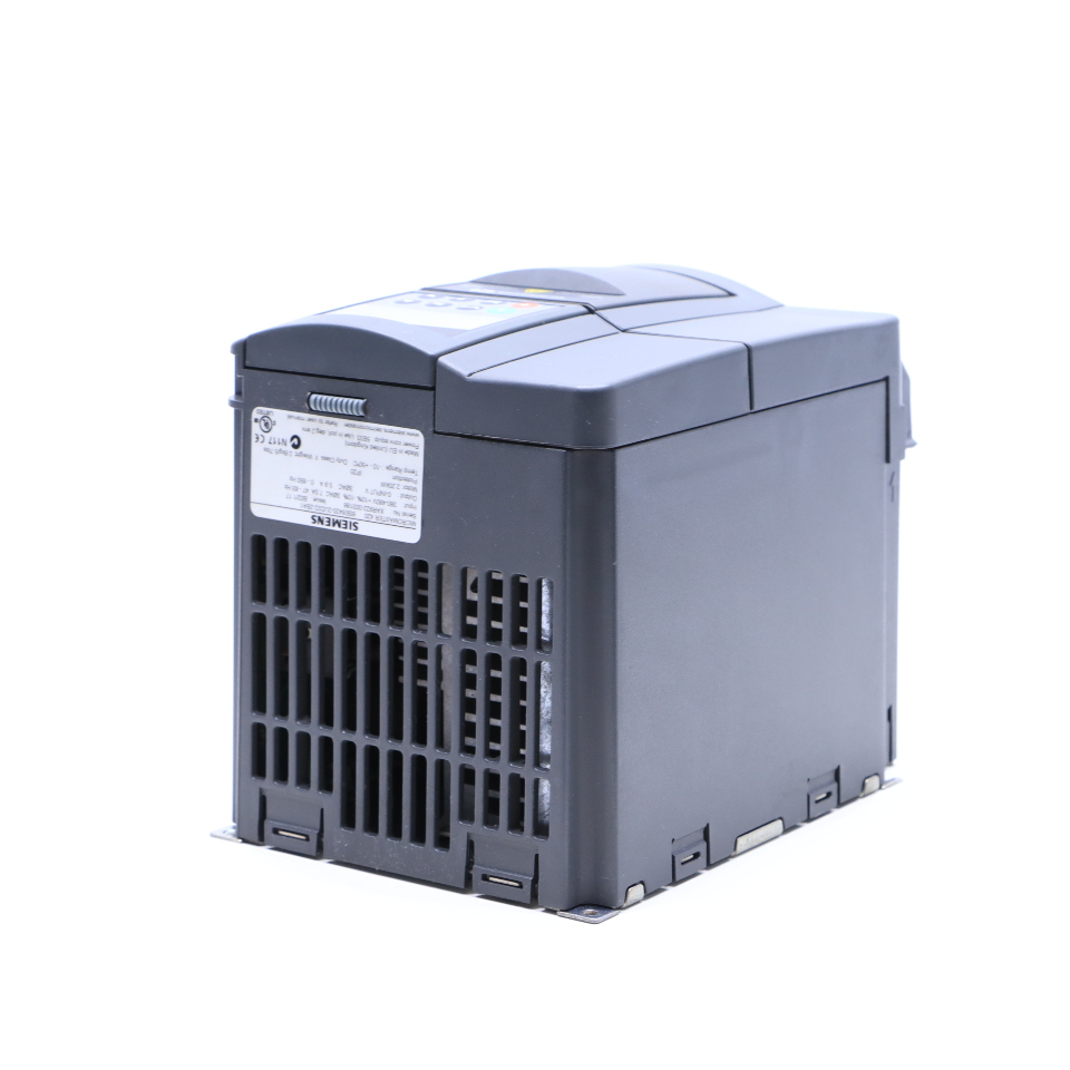 * SIEMENS 6SE64202UD222BA1 MICROMASTER 420 DRIVE 2.20kW Premier