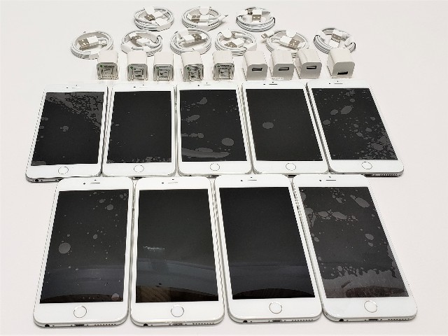 * QTY. (1) APPLE IPHONE 6 PLUS 64GB WHITE UNLOCKED 4G