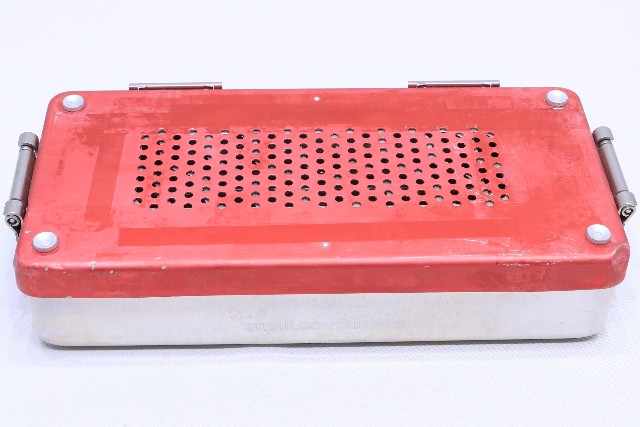 * AESCULAP STERIL DECM STERILCONTAINER S CASE 11 x 5 x 2-1/2"