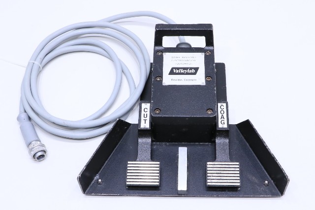 * VALLEYLAB E6008 WATER RESISTANT ELECTROSURGICAL FOOTSWITCH