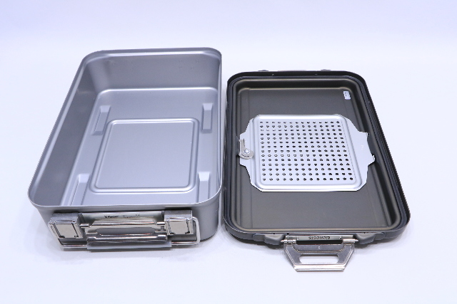 * V. MUELLER GENESIS CD2-5C STERILIZATION CONTAINER