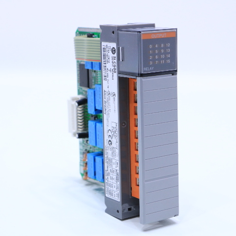 *ALLEN BRADLEY 1746-OW16 SER D SLC 500 OUTPUT MODULE ISOLATED RELAY