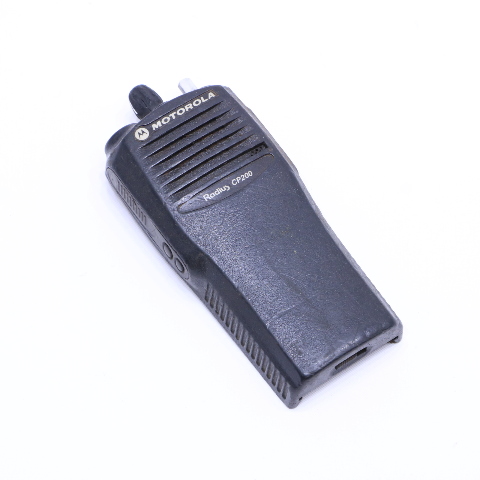 MOTOROLA RADIUS CP200 AAH50RDC9AA2AN 16 CHANNEL RADIO 