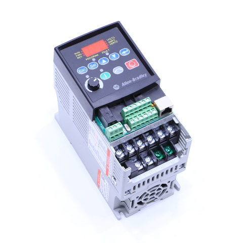 *ALLEN BRADLEY 22A-B4P5N104 /A 1 HP AC DRIVE