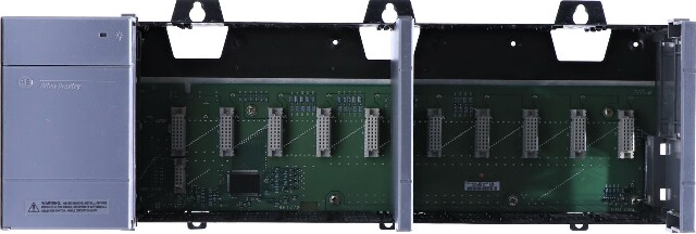 * ALLEN BRADLEY 1746-A10 10-SLOT SLC 500 RACK1746-P2 POWER SUPPLY