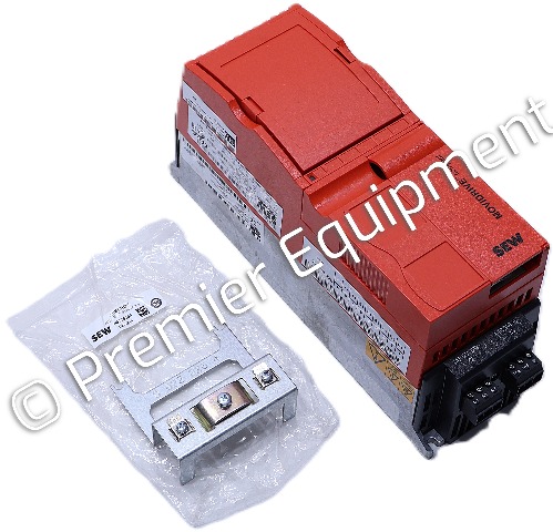* NEW SEW MCF40A0030-5A3-4-00 AC DRIVE