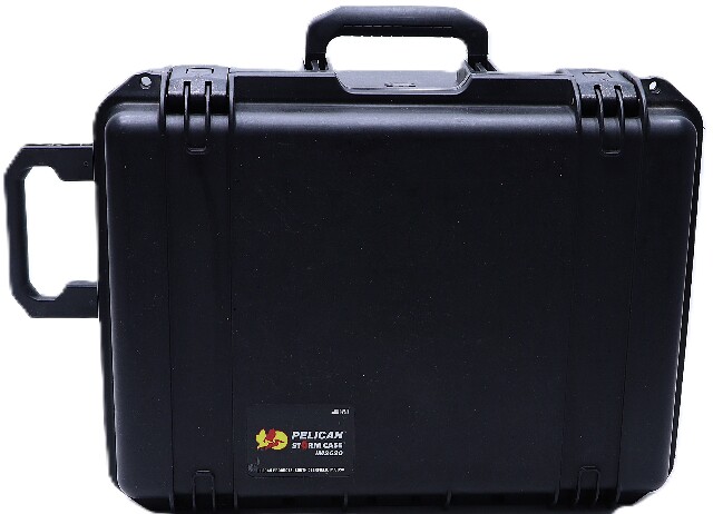 * PELICAN PRODUCTS iM2620 STORM HARD CASE NICE COND.