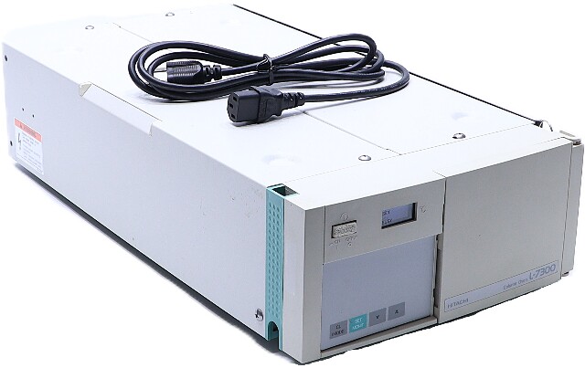 HITACHI L-7300 HPLC COLUMN OVEN P/N 810-0301