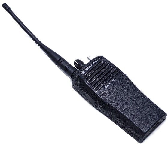 MOTOROLA RADIUS CP200 AAH50RDC9AA1AN UHF 4 CHANNEL RADIO
