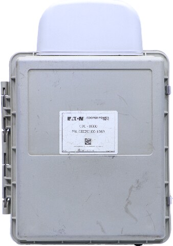 * EATON COOPER POWER CBC-8000 C8020100-1069 CAPACITOR BANK CONTROLLER