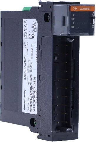 * ALLEN BRADLEY 1756-0A16/A CONTROLLOGIX OUTPUT MODULE