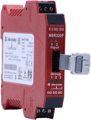 * ALLEN BRADLEY GUARD MASTER 440R-W23218 SER A SAFTEY RELAY