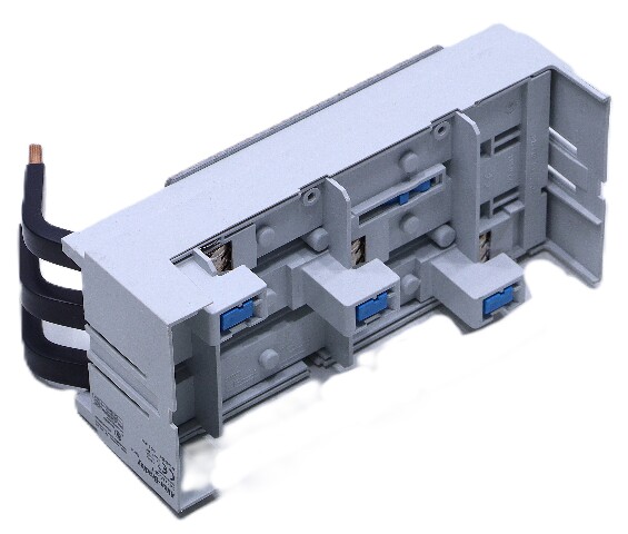 ALLEN BRADLEY 141A-GHT  BUSBAR MODULE