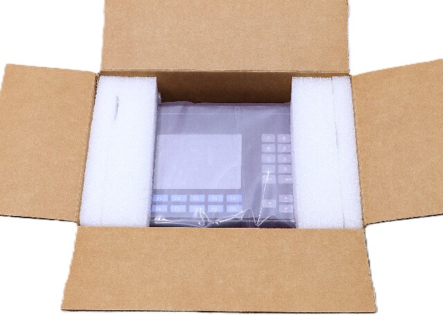 * ALLEN BRADLEY 2711-B6C20L1 SER B REV L FRN 4.41 OPERATOR INTERFACE
