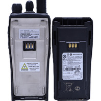 MOTOROLA RADIUS CP200 AAH50RDC9AA2AN TWO-WAY RADIO