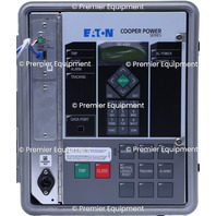 * EATON COOPER POWER SERIES CBC-8000 C8020100-1070-032P CAPACITOR BANK CONTROLLER