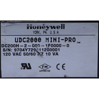 HONEYWELL UDC2000 MINI-PRO DC200H-2-000-1F0000-0 TEMPERATURE CONTROLLER