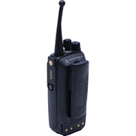 MOTOROLA XPR 6580 AAH55UCH9LB1AN PORTABLE HANDHELD RADIO AND CHARGER