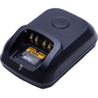 MOTOROLA XPR 6580 AAH55UCH9LB1AN PORTABLE HANDHELD RADIO AND CHARGER