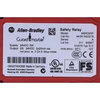 * ALLEN BRADLEY GUARD MASTER 440R-W23218 SER A SAFTEY RELAY