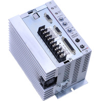 * ALLEN BRADLEY 2098-DSD-020-SE SER B ULTRA 3000 SERVO DRIVE