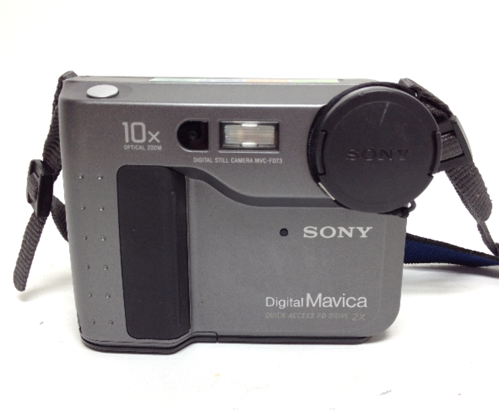 Digital still camera. Sony fd mavica 75. sony digital mavica. sony mavica 8. фотоаппарат sony mvc-cd500.
