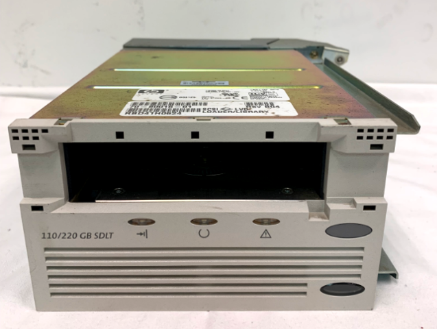 HP Quantum 70-80016-01 tr-s13xa-ca SCSI LVD loader/library 110/220 GB SDLT