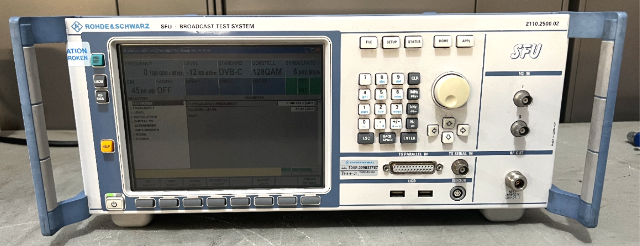 Rohde & Schwarz SFU Broadcast Test System 2110.2500.02 Lots of options