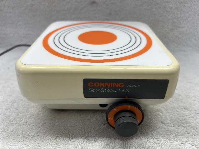 Corning Laboratory Stirrer Model AS635