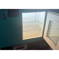 Conviron E7 Illuminated Temperature/Humidity Tissue/Plant Growth Chamber