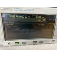 Agilent E4433B 4GHz ESG-D Series Signal Generator Options 1E5 UN8 UN9