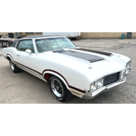 Beautiful 1970 Oldsmobile Cutlass Supreme 455 OAI Hood Posi-Trac !!!