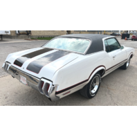 Beautiful 1970 Oldsmobile Cutlass Supreme 455 OAI Hood Posi-Trac !!!